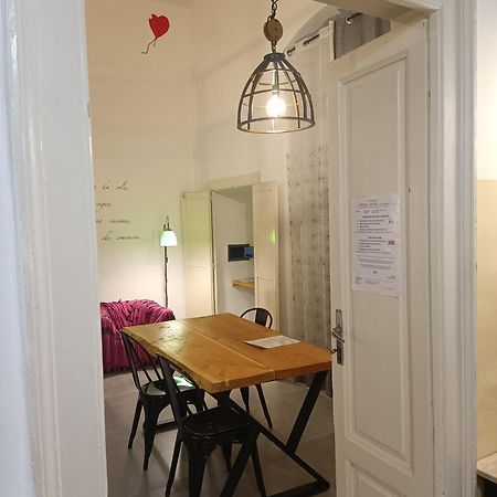 Dimora Ateneo - Nel Centro Della Citta Bari Buitenkant foto